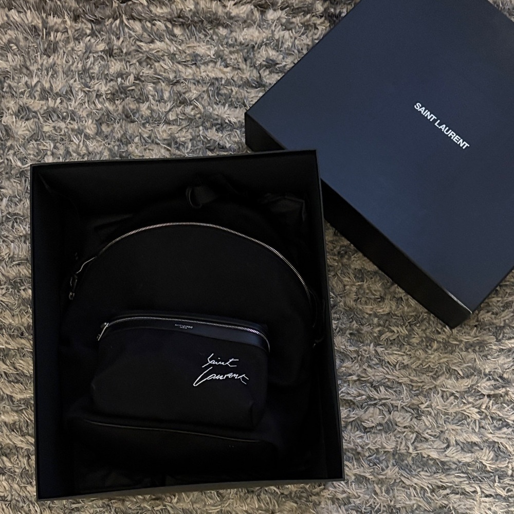 Saint Laurent Classic Black Large Backpack 12”x16”x5.5” Unisex - Picture 2 of 12